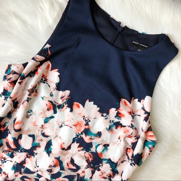 •SOLD• Maggy London Sleeveless Floral Dress - Picture 3 of 8